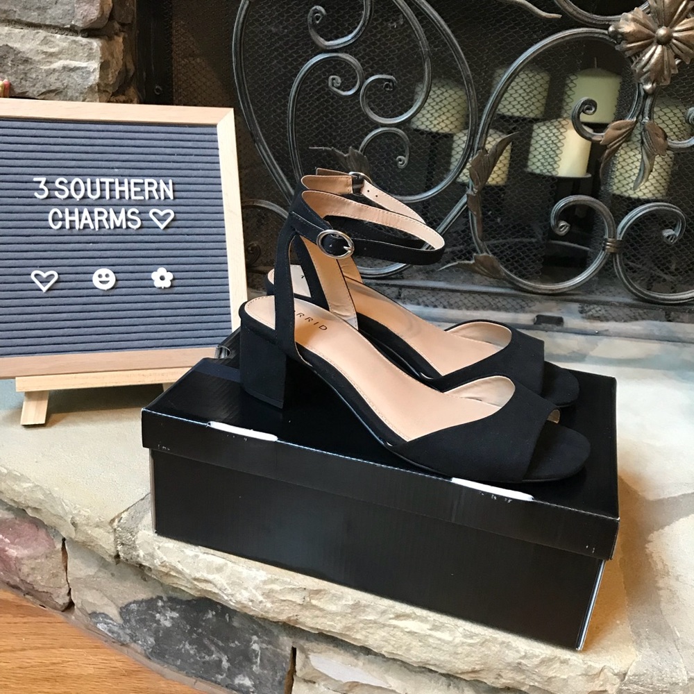 Nwt Torrid Black Square Toe Block Chunky Heels 9/5 - image 5